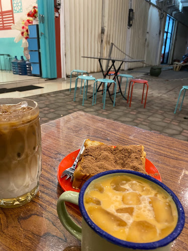 Jiu Jiu Kopitiam Mojokerto - Gastronomi dan perhotelan