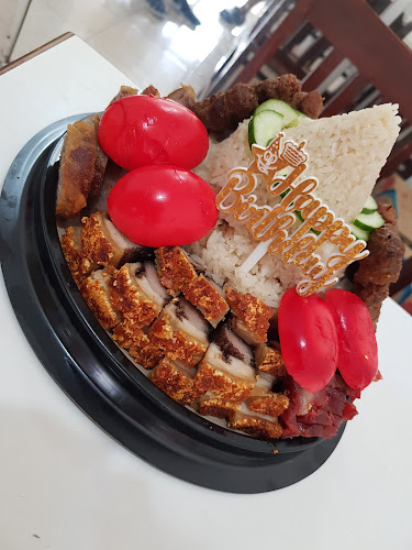 Comentarii opinii despre Rumah Makan Kimbun