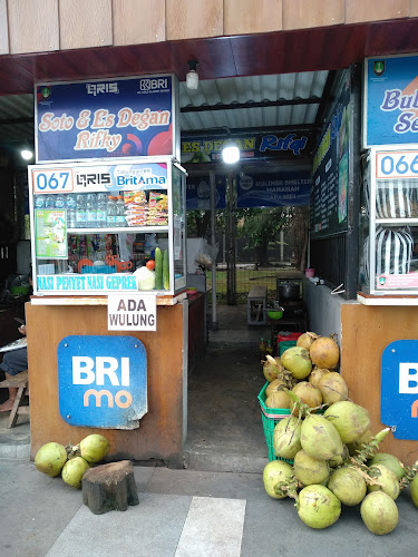 Opinii despre CAFE SOLO VIRAL în Kota Surakarta - Gastronomi dan perhotelan