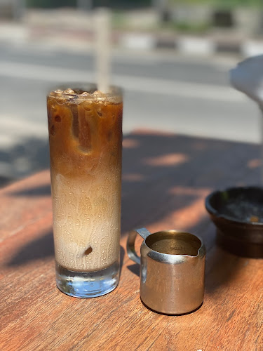 Opinii despre Warung Little Bird în Kota Denpasar - Gastronomi dan perhotelan