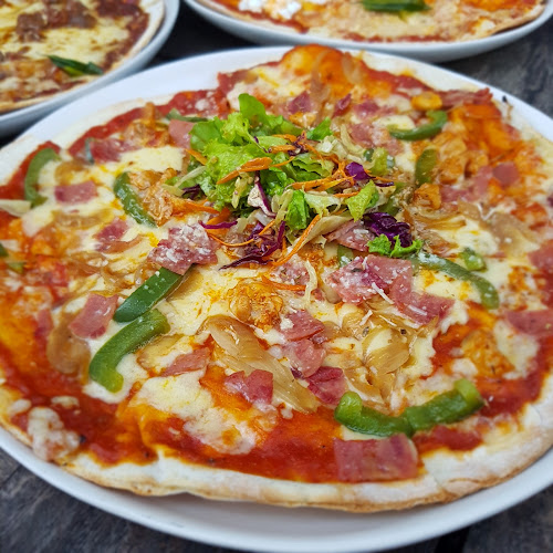 Opinii despre Goedang Popsa în Kota Makassar - Gastronomi dan perhotelan