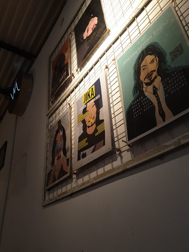 Opinii despre Diwaroeng în Kota Tangerang Selatan - Gastronomi dan perhotelan