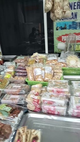 Opinii despre Sejahtera Aneka Kue în Surabaya - Gastronomi dan perhotelan