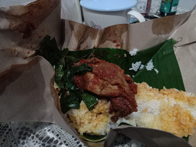 Opinii despre Rumah Makan Putra Buana în Kota Medan - Gastronomi dan perhotelan