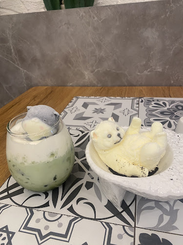 Opinii despre Sunzet Coffee & Eatery Bintaro Jaya Xchange Mall 2 în Kota Tangerang Selatan - Gastronomi dan perhotelan