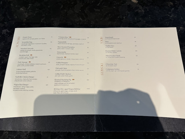 Enchanté Dining - Gastronomi dan perhotelan