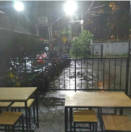 Opinii despre Foodpedia - Sahabi Coffee - Amanah VIP Kost în Kota Palembang - Gastronomi dan perhotelan