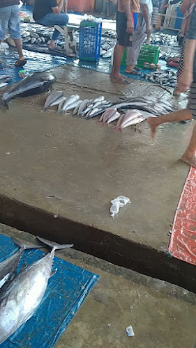 Pasar Oeba - Gastronomi dan perhotelan