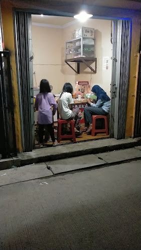 Opinii despre Sosis Bakar SAHAL în Kota Tangerang - Gastronomi dan perhotelan