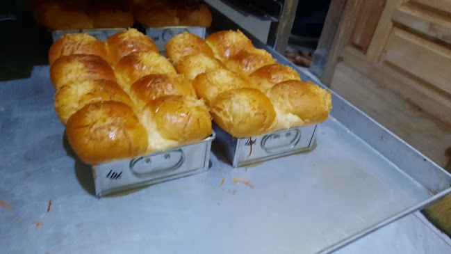 Nocal bakery and Fam's - Gastronomi dan perhotelan