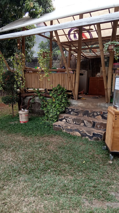 Warung Lesehan Bokadu