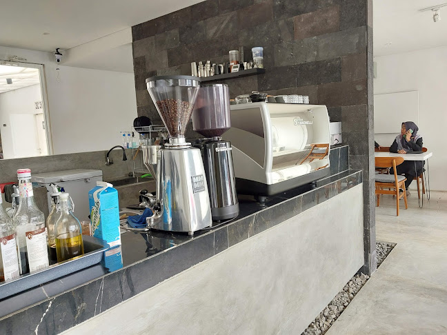 Opinii despre Mino Coffee în Kota Tangerang Selatan - Gastronomi dan perhotelan