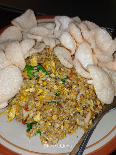 Opinii despre BURSKY (BURJO KEKYNIAN) în Kota Semarang - Gastronomi dan perhotelan