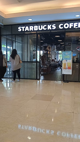 Starbucks Cambridge City Square - Kota Medan