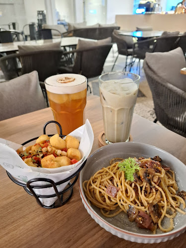 Comentarii opinii despre OL and NU cafe eatery