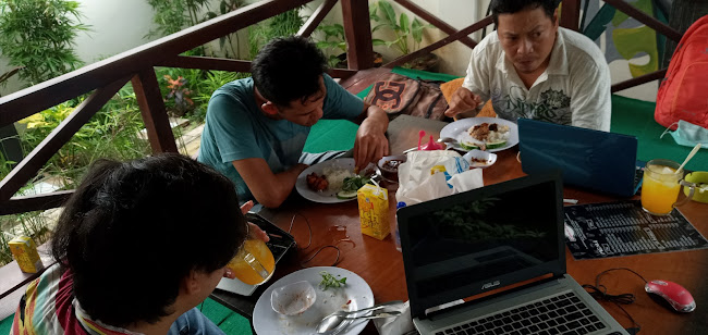 FV7H+F47, Malendeng, Kec. Tikala, Kota Manado, Sulawesi Utara