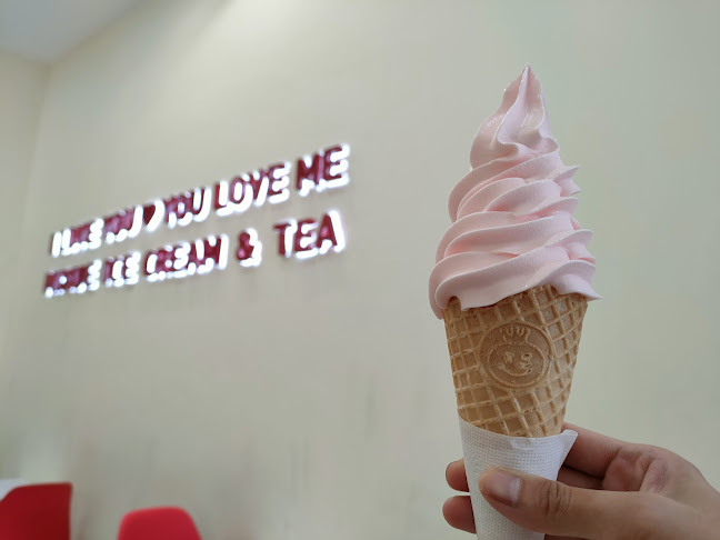 Mixue Atma Icon Bsd - Gastronomi dan perhotelan