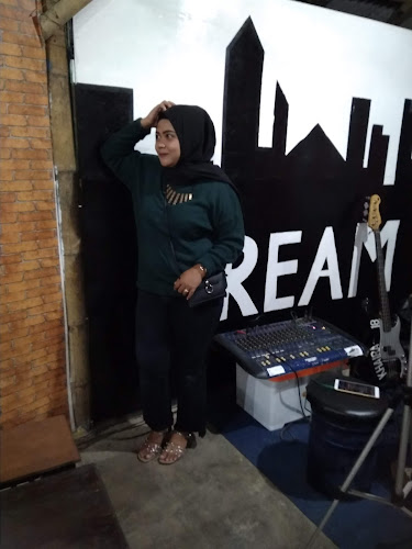 Comentarii opinii despre CAFE KEDAI