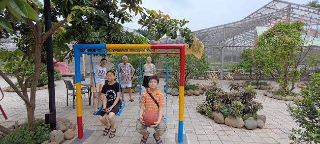 Comentarii opinii despre Teratai Cafe & Resto