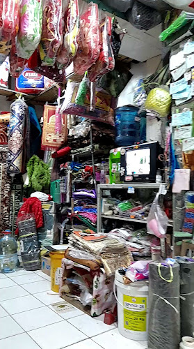 Pasar Kebon Besar - Gastronomi dan perhotelan