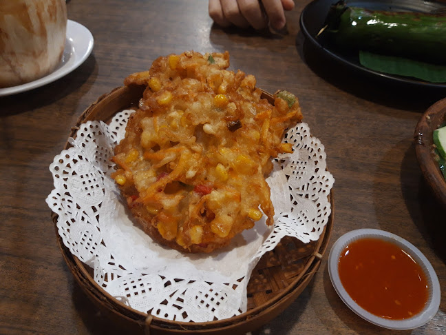 Daun Pisang Resto Grand Batam Mall