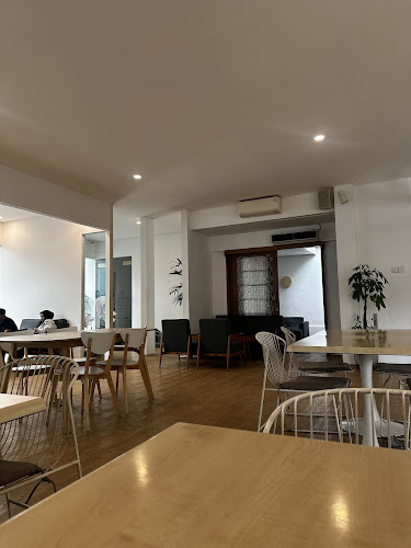 Comentarii opinii despre Tjimanoek Koffie & Meals (Koffie, Meals, Billiard & Breakfast)