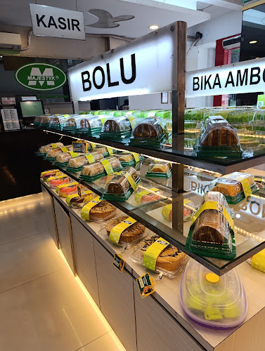 Jl. KH. Hasyim Ashari No.41, RT.004/RW.002, Pinang, Kec. Pinang, Kota Tangerang, Banten 15145