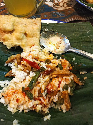 Comentarii opinii despre Wedangan Pendhopo