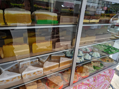 Kue Khas Banjar Ibu HJ. Merad