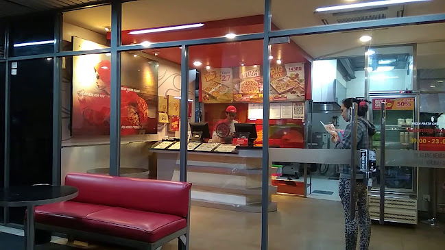 Pizza Hut Delivery - PHD Indonesia - Gastronomi dan perhotelan