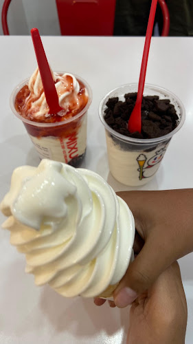 Mixue Ice Cream & Tea - A. Yani - Gastronomi dan perhotelan