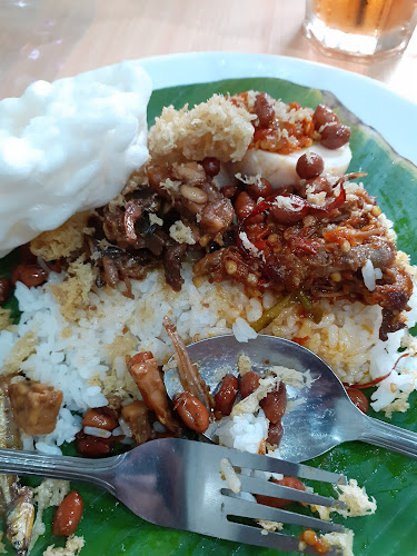 Comentarii opinii despre Kampung Nasi - Nasi Kotak dan Tumpeng Semarang