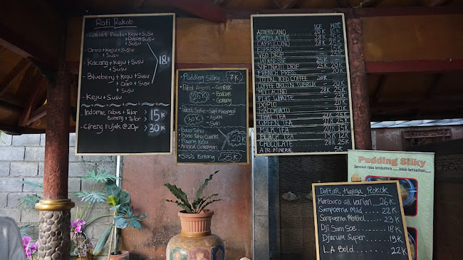 Total Kedai Kopi - Gastronomi dan perhotelan