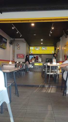 BEBEK GORENG BALIKPAPAN - Gastronomi dan perhotelan