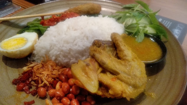 Opinii despre Sate Khas Senayan în Kabupaten Tangerang - Gastronomi dan perhotelan