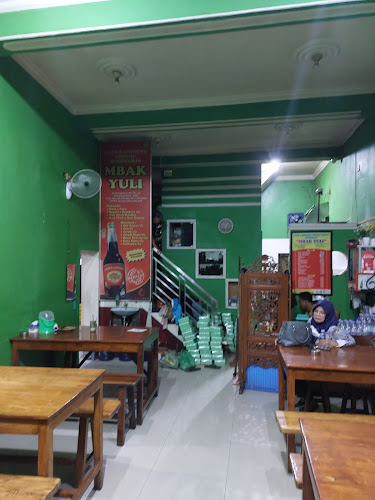 Comentarii opinii despre Ayam Goreng Mbak Yuli