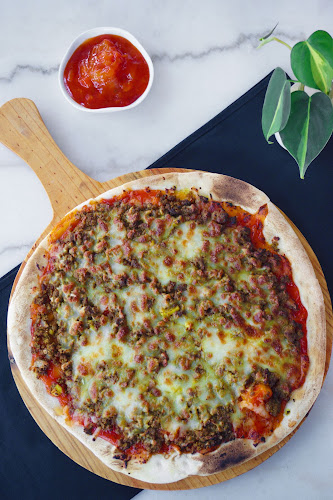 BRANCHE Cafe, Bar & Terrace