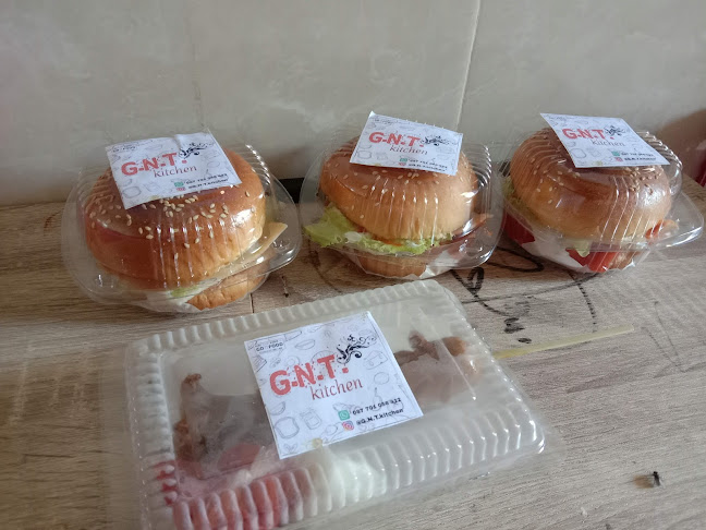 Margreta Sweeta Varia. PT - Gastronomi dan perhotelan