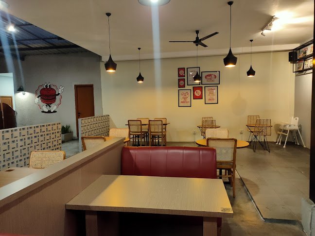 ELEVEN CLAN BURGER - Kota Malang