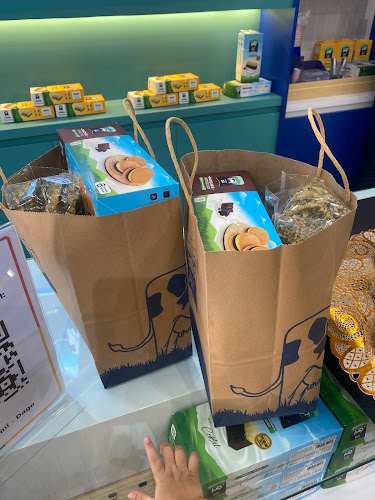 Bolu Susu Lembang Dago - Oleh oleh khas Bandung