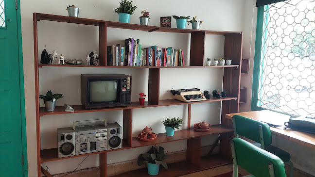 Comentarii opinii despre Koloni Coffee