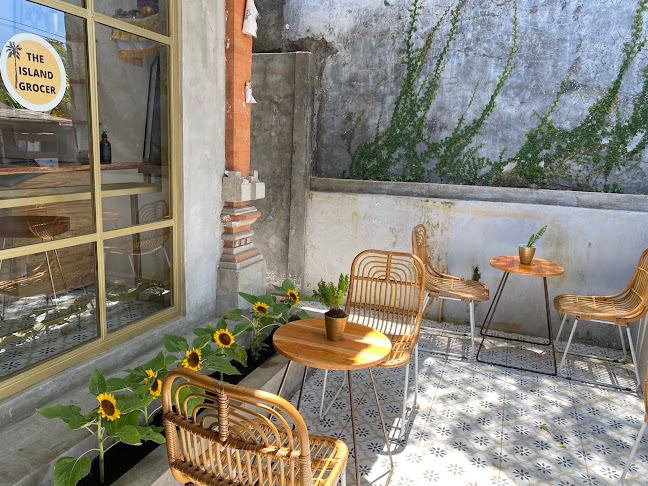 The Island Grocer Cafe - Gastronomi dan perhotelan