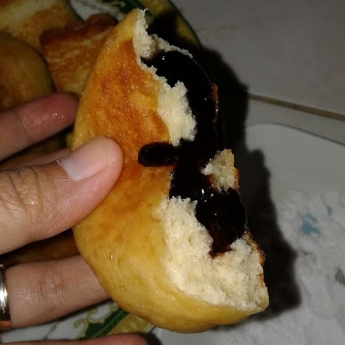 Opinii despre ZF Frozen Toko Roti Mariyam în Surabaya - Gastronomi dan perhotelan