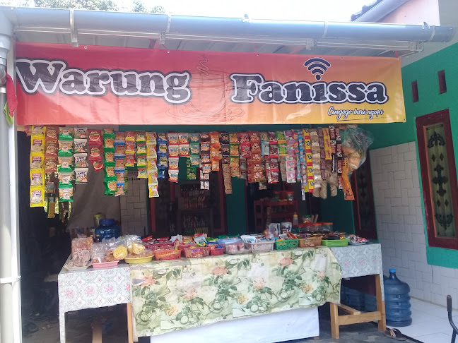 Opinii despre Warung Fanissa în Kab. Tasikmalaya - Gastronomi dan perhotelan