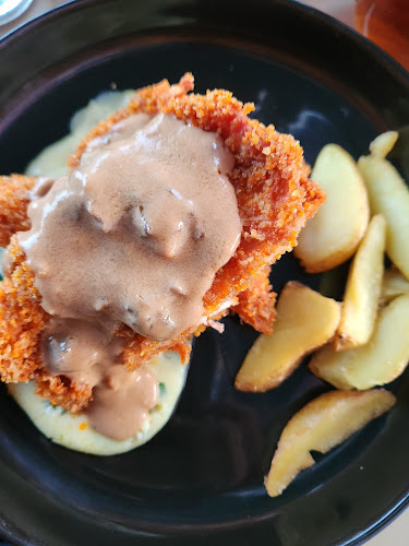 Urban Steak & Grill Hub - Gastronomi dan perhotelan