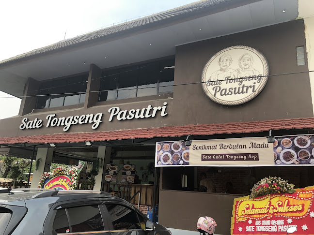 Jl. Suryakencana No.6, Pamulang Bar., Kec. Pamulang, Kota Tangerang Selatan, Banten 15417