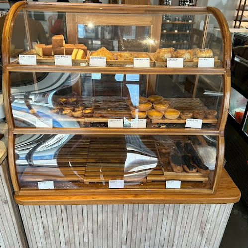 La Gramma - Gastronomi dan perhotelan