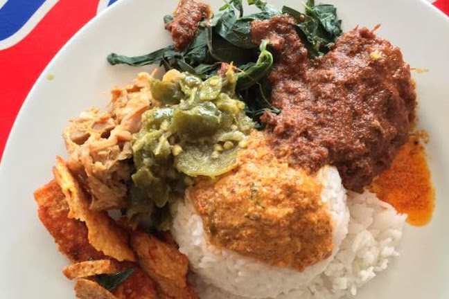 Opinii despre Nasi padang genteng biru în Kota Denpasar - Gastronomi dan perhotelan