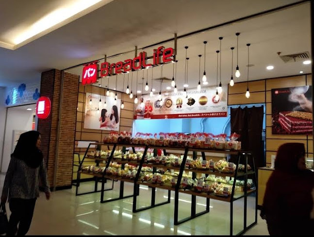 Opinii despre BreadLife - Q Mall în Kota Banjar Baru - Gastronomi dan perhotelan