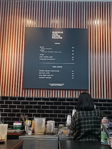 Comentarii opinii despre Makmur Jaya Coffee